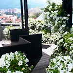 Arka Hotel