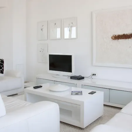 Arka Hotel
