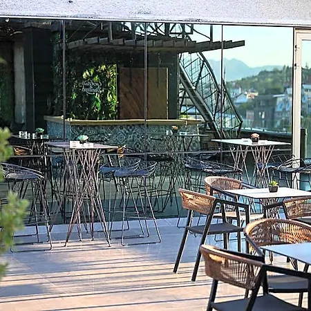 Arka Hotel 5*